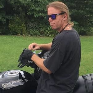 Meet your Posher, Bobby